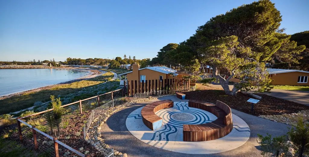 Kwoba Wirin-up Cultural Meeting Space