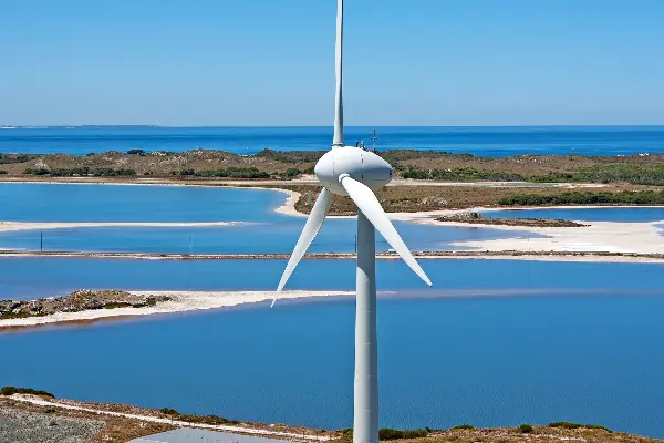 Wind turbine