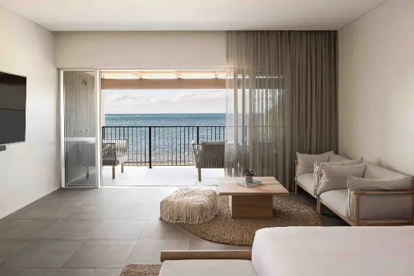 Samphire beachfront room