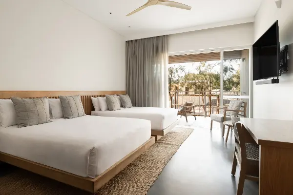 Double beach lane suite with balcony